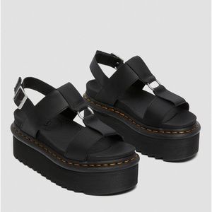 DR MARTENS FRANCIS LEATHER PLATFORM STRAP